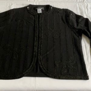 Vintage Jones of New York beautiful pure black sweater size L